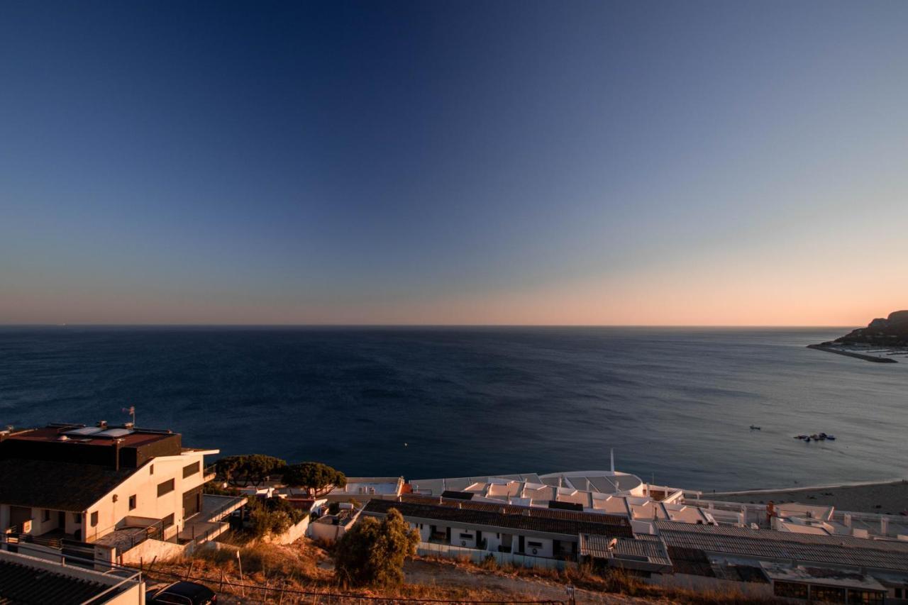 Lovely Sea View Apartment Sesimbra Eksteriør billede